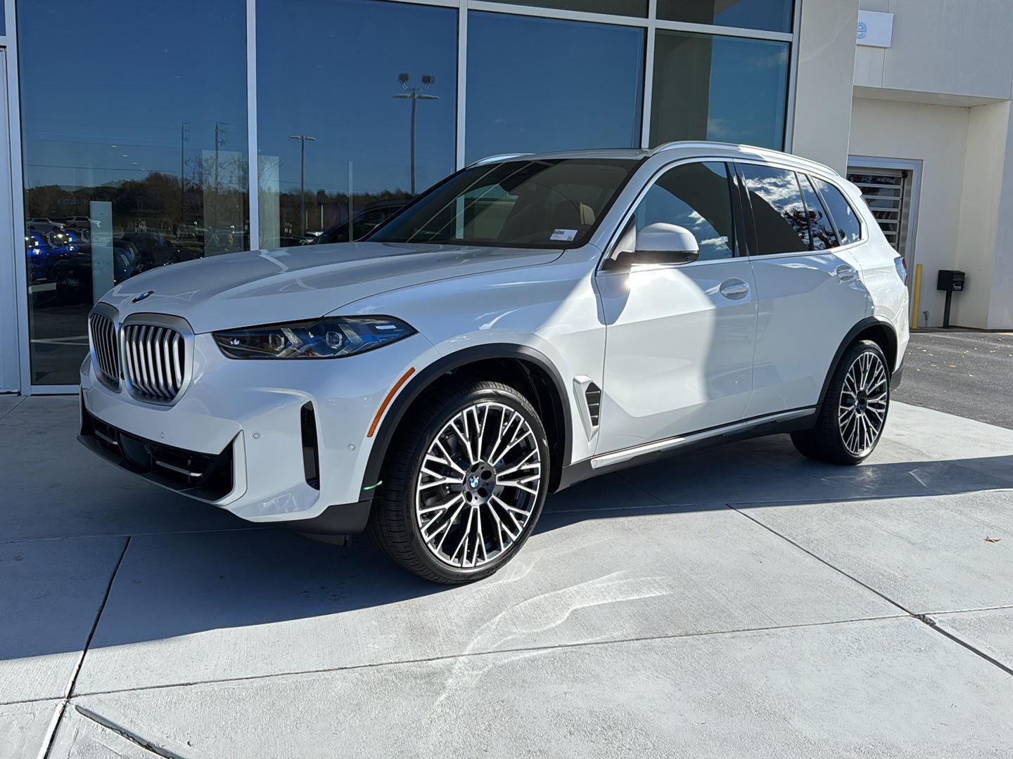 2026 Bmw X5 xDrive40i photo 2