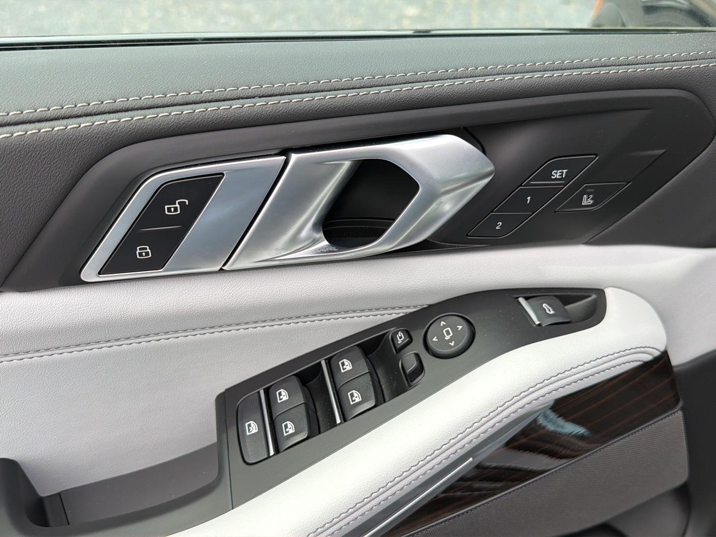 2026 BMW X5 40i - Photo 33