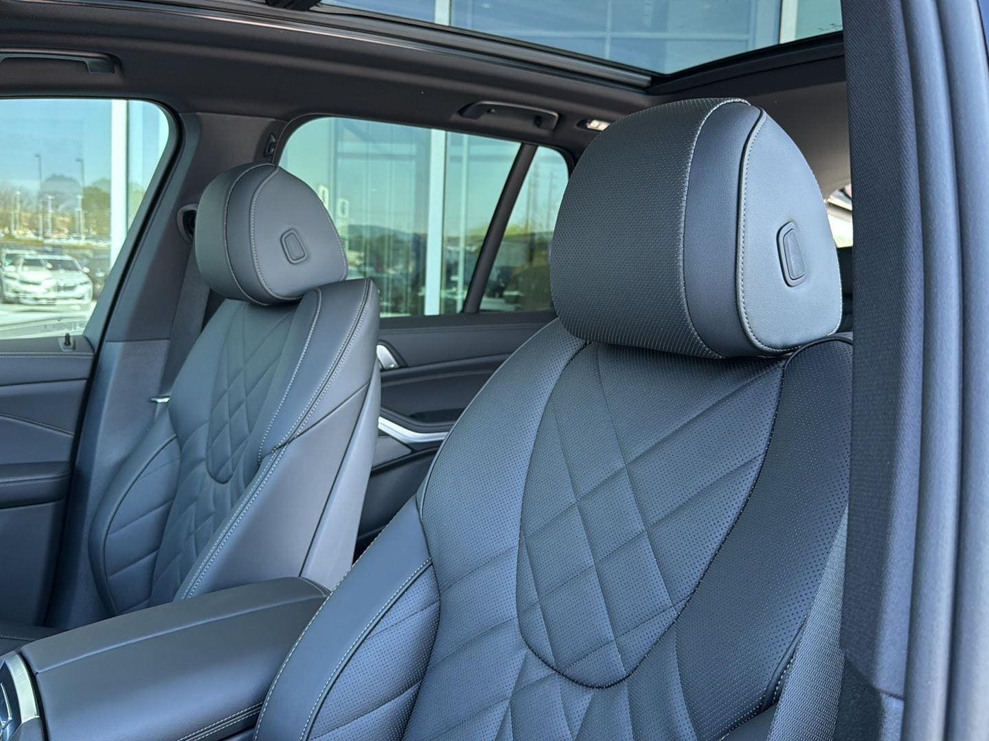 2026 BMW X5 40i - Photo 26
