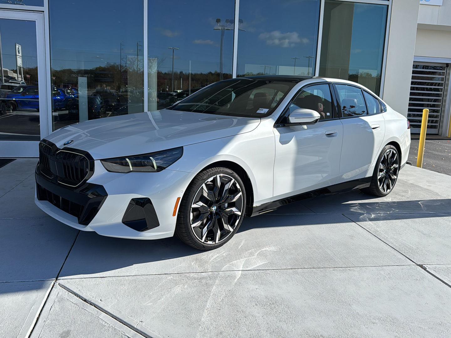 2026 BMW 5 Series 530i's photo