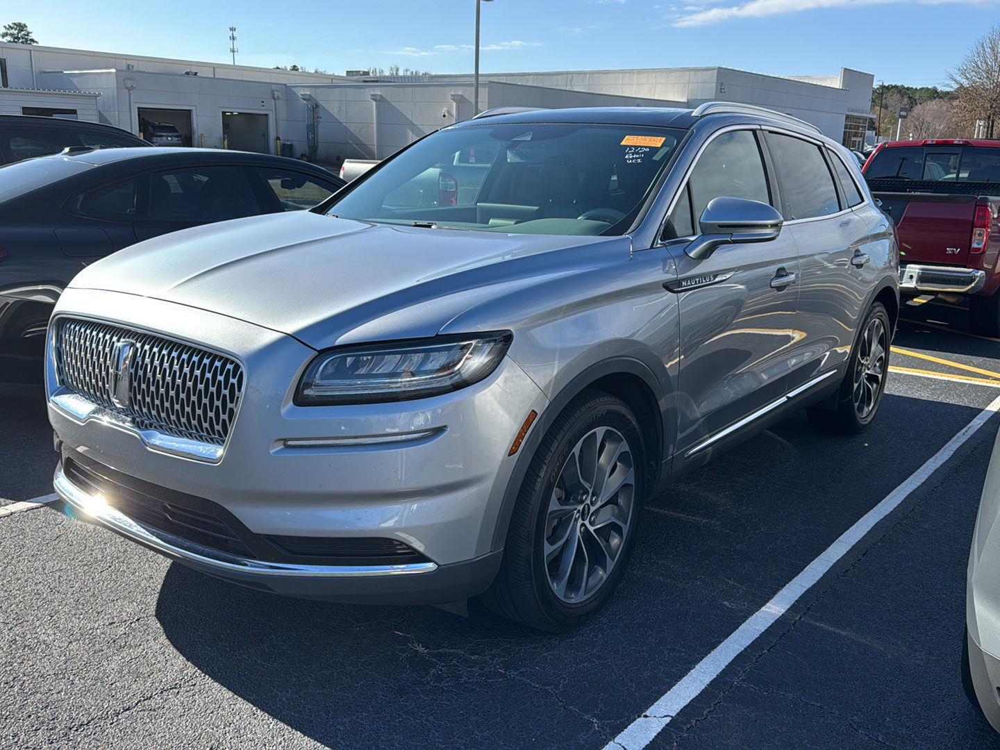 2021 Lincoln Nautilus Reserve's photo