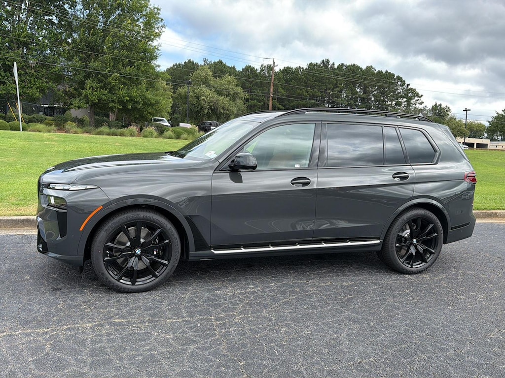 New 2027 BMW X7 xDrive40i SUV
