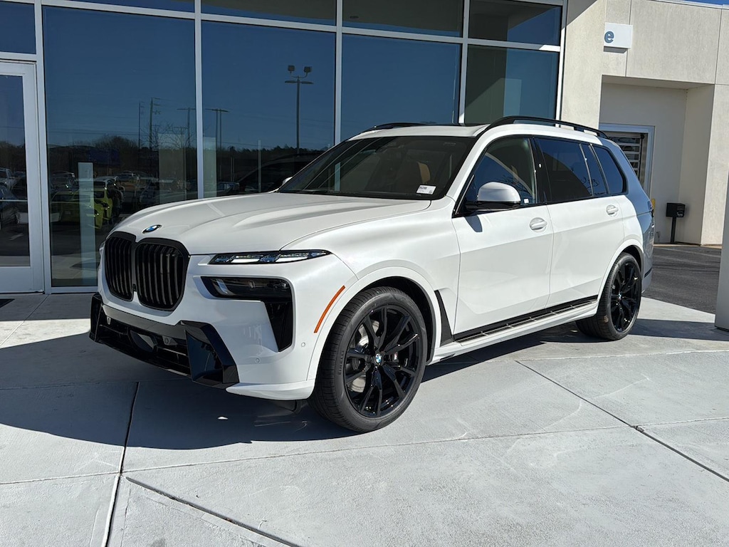 New 2026 BMW X7 xDrive40i SUV