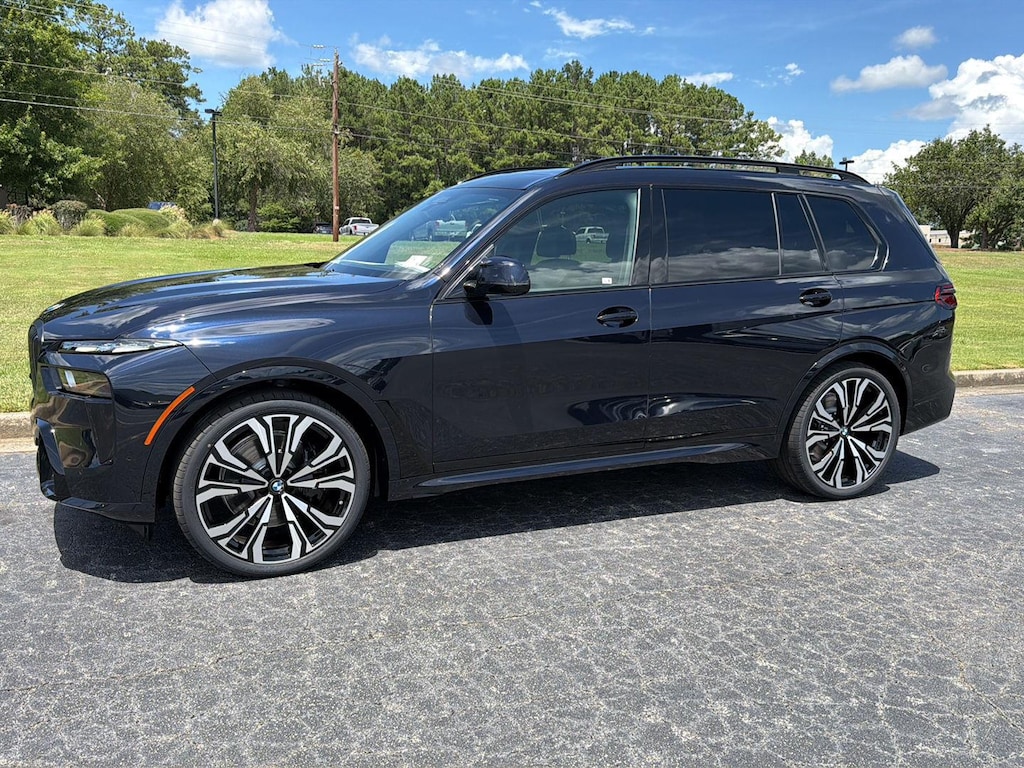 New 2027 BMW X7 xDrive40i SUV