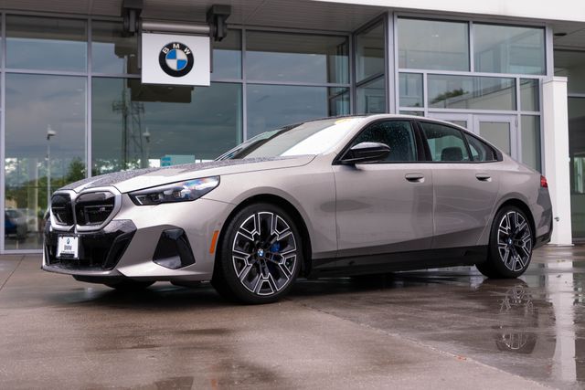 2025 BMW i5