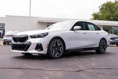 2027 BMW 530i xDrive Sedan