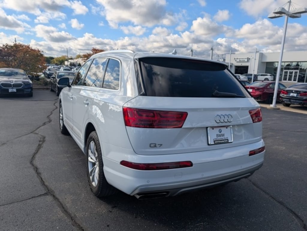 Used 2019 Audi Q7 55 Premium SUV