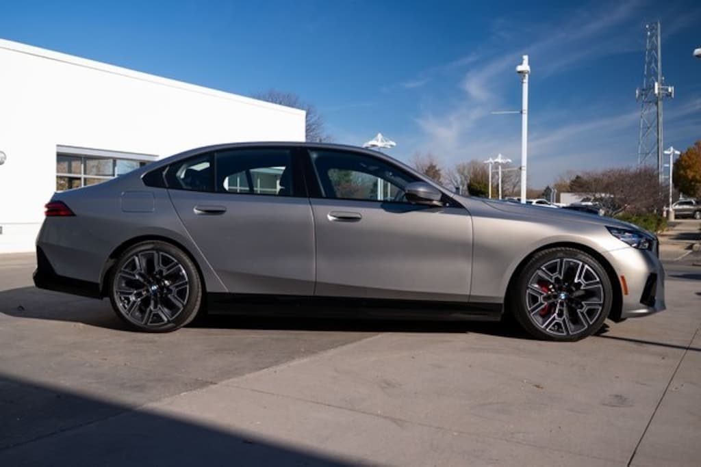 Certified 2026 BMW 5 Series 550e xDrive Sedan