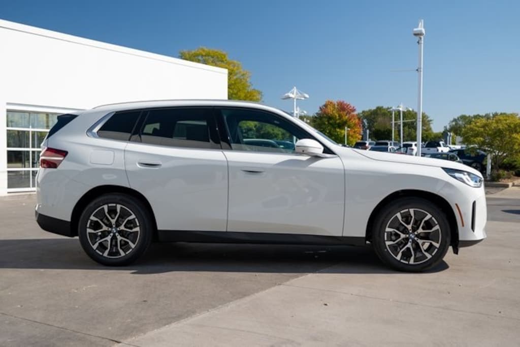 New 2026 BMW X3 30 xDrive SUV