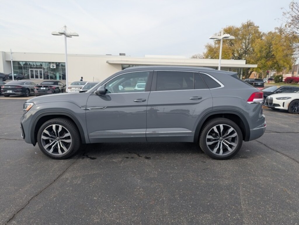 Used 2021 Volkswagen Atlas Cross Sport 3.6L V6 SEL R-Line SUV