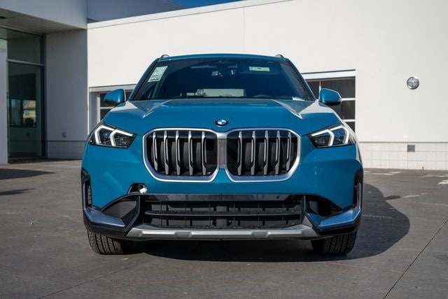 Used 2025 BMW X1 28i with VIN WBX73EF02S5152073 for sale in Milwaukee, WI