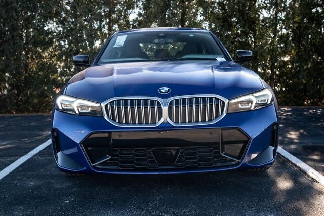 Used 2025 BMW 3 Series 330i with VIN 3MW89CW02S8F23155 for sale in Milwaukee, WI