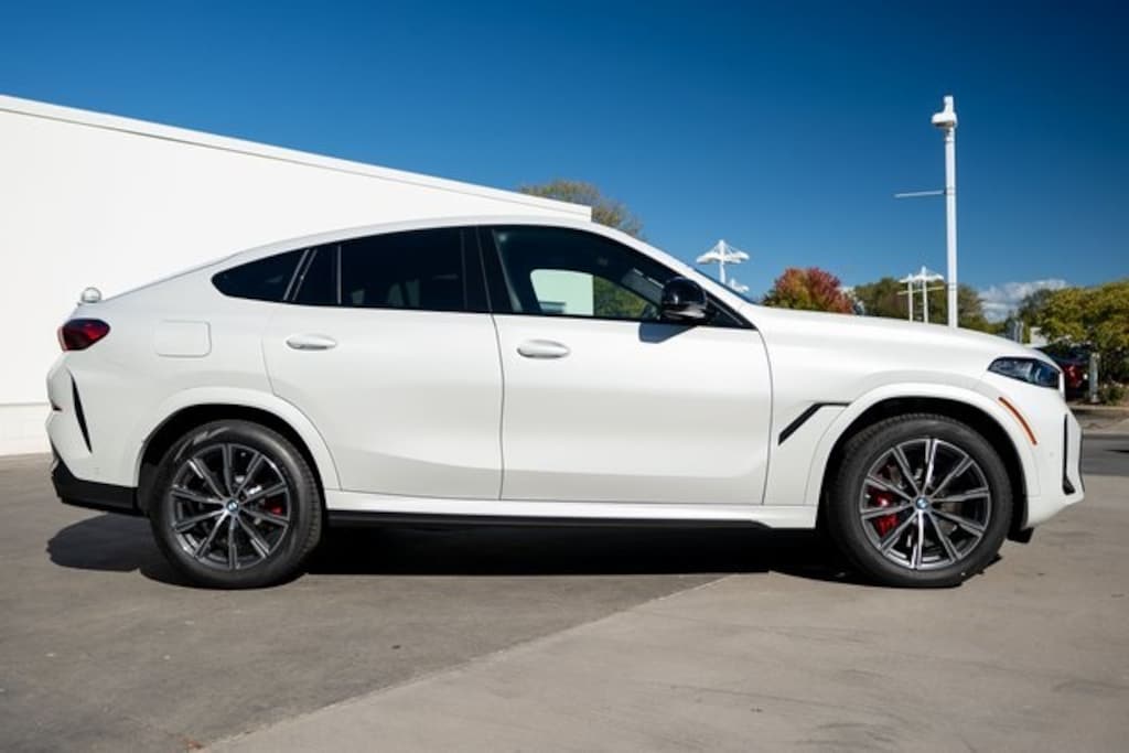 New 2026 BMW X6 M60i SUV