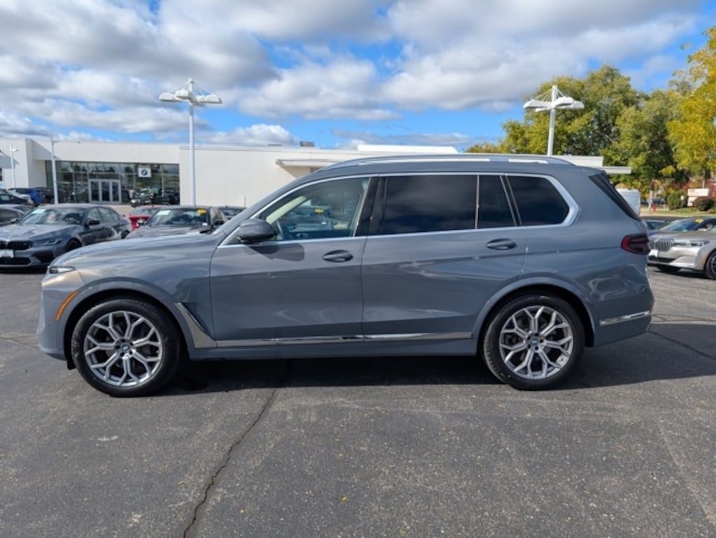Certified 2025 BMW X7 xDrive40i SUV