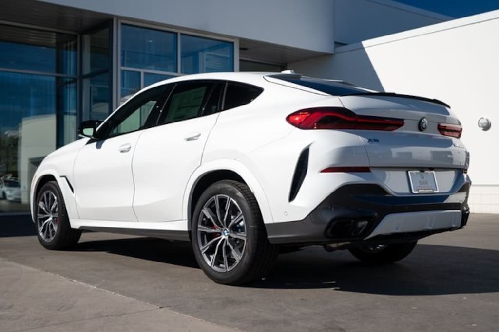 New 2026 BMW X6 M60i SUV