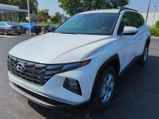Used 2023 Hyundai Tucson SEL with VIN 5NMJBCAEXPH279509 for sale in Milwaukee, WI