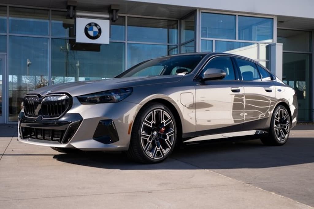 Certified 2026 BMW 5 Series 550e xDrive Sedan