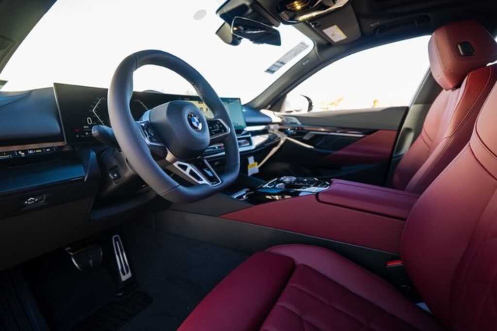 New 2026 BMW 530i xDrive Sedan