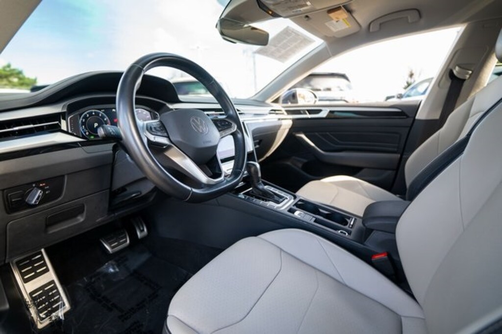 Used 2021 Volkswagen Arteon 2.0T SE Sedan