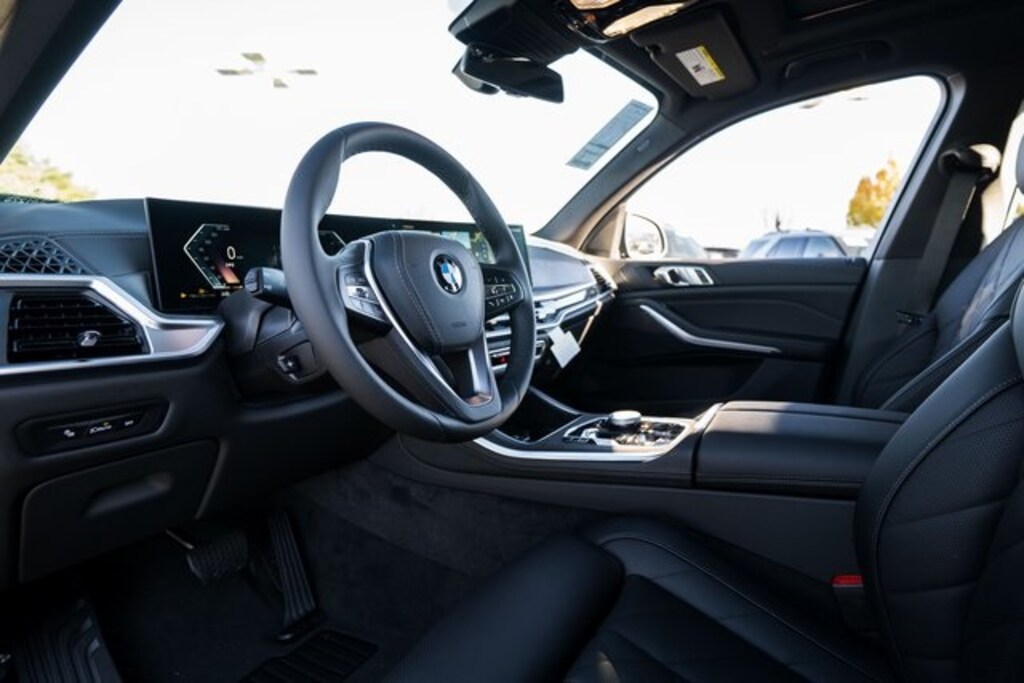 New 2026 BMW X5 xDrive40i SUV