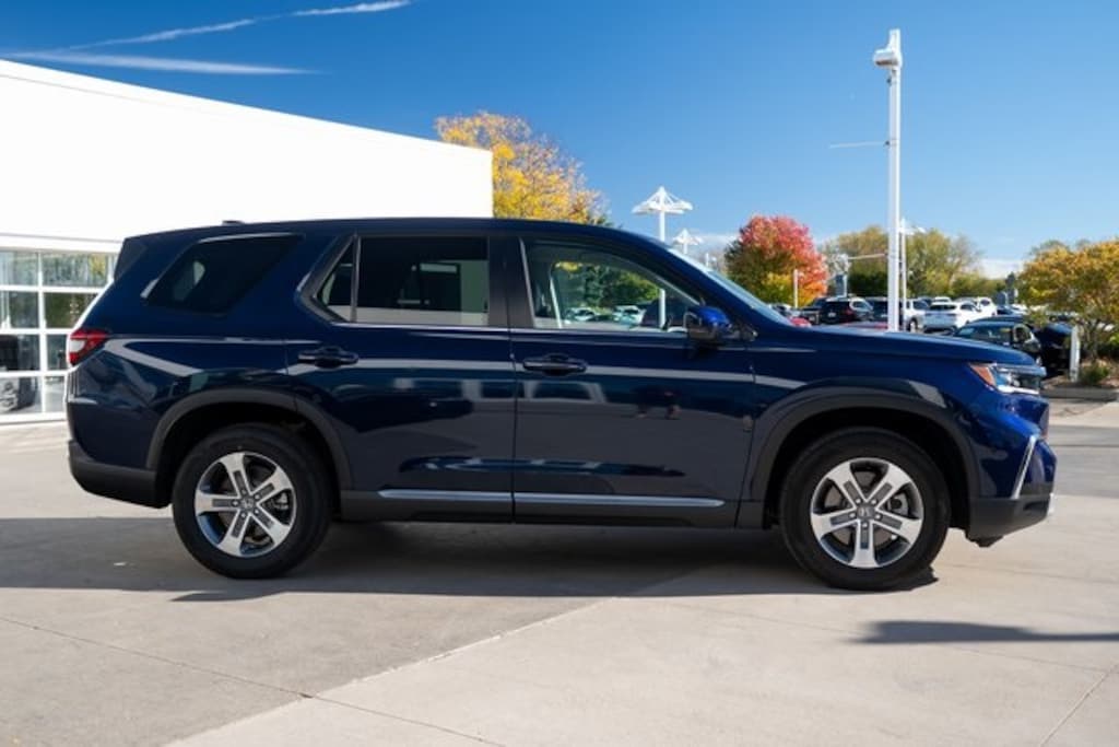 Used 2025 Honda Pilot EX-L SUV