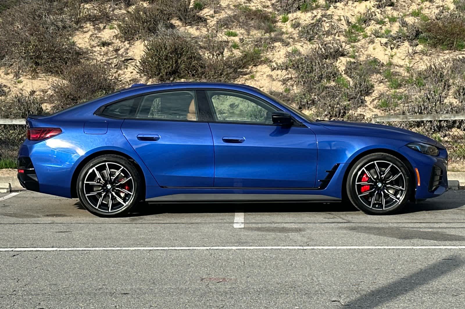 Thumbnail: 2025 BMW i4 - 8