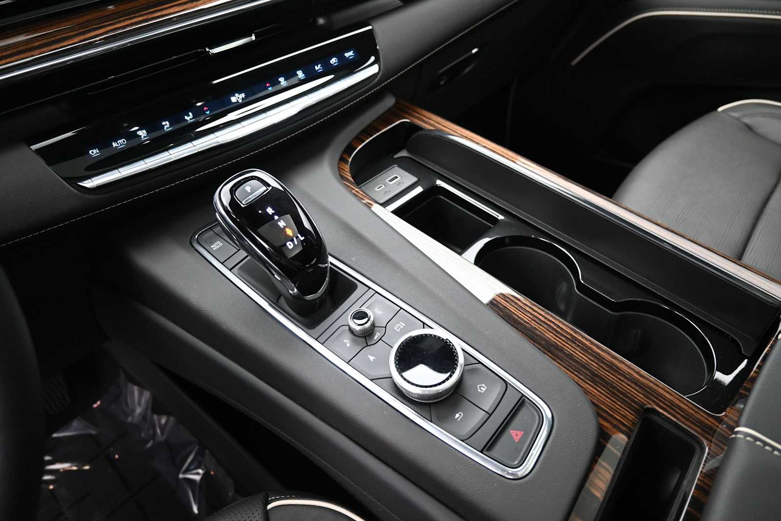 Thumbnail: 2024 Cadillac Escalade - 12
