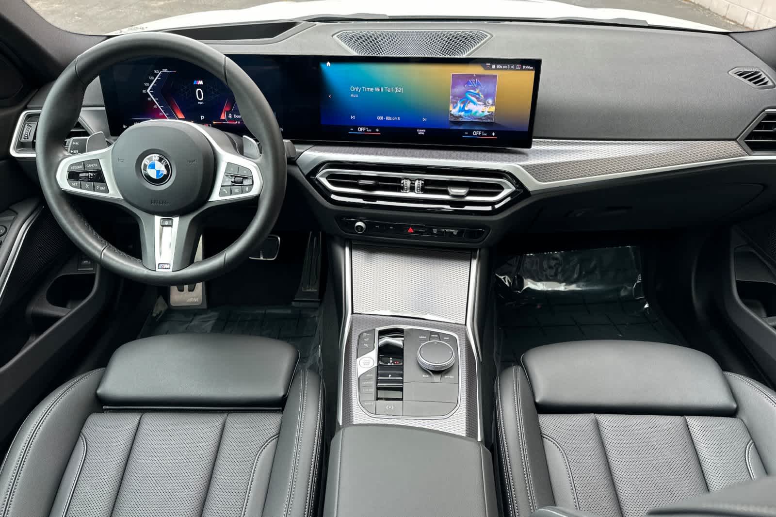 Thumbnail: 2024 BMW 3 Series - 3