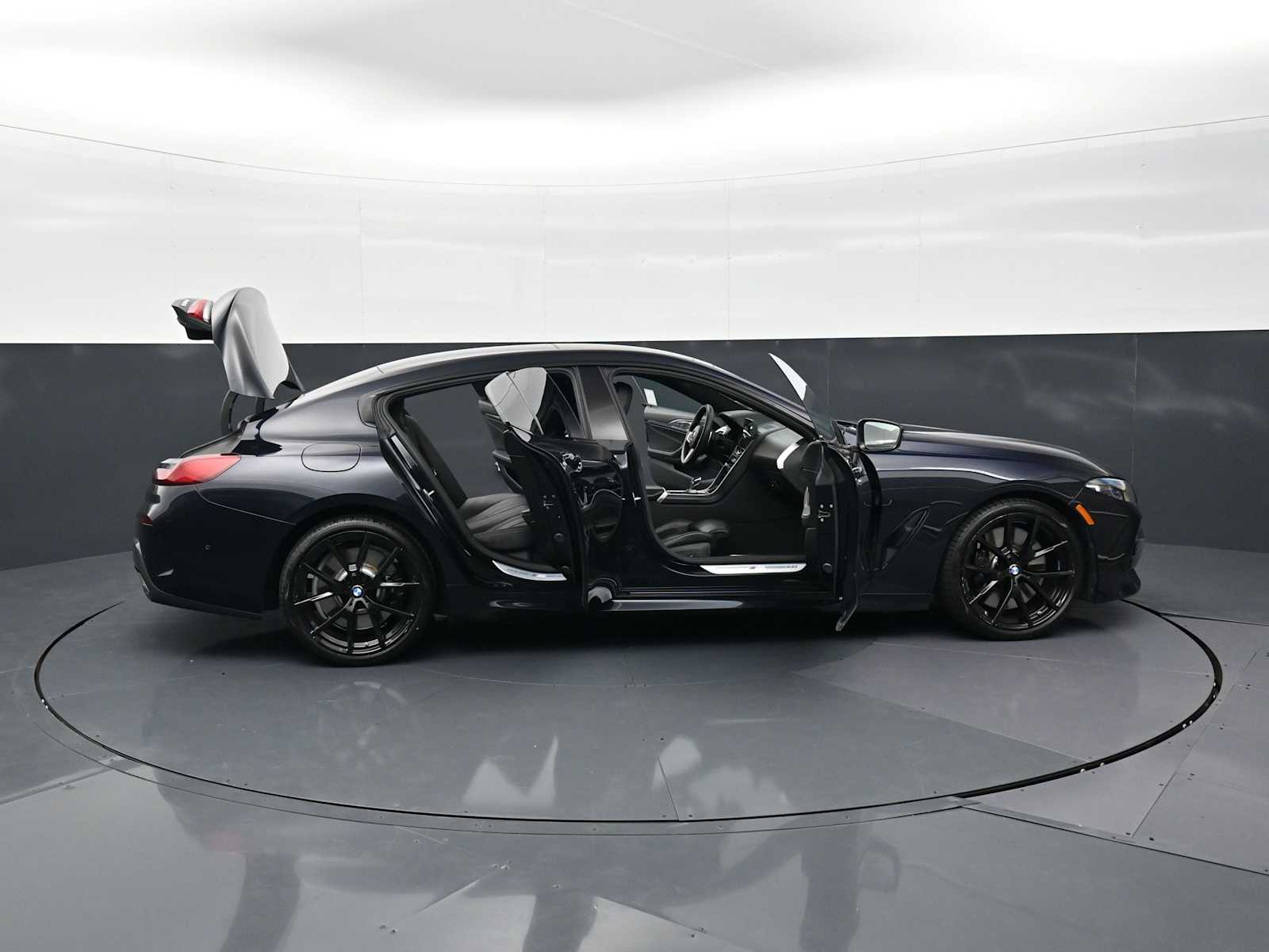 2023 BMW 8 Series 840i - Photo 34