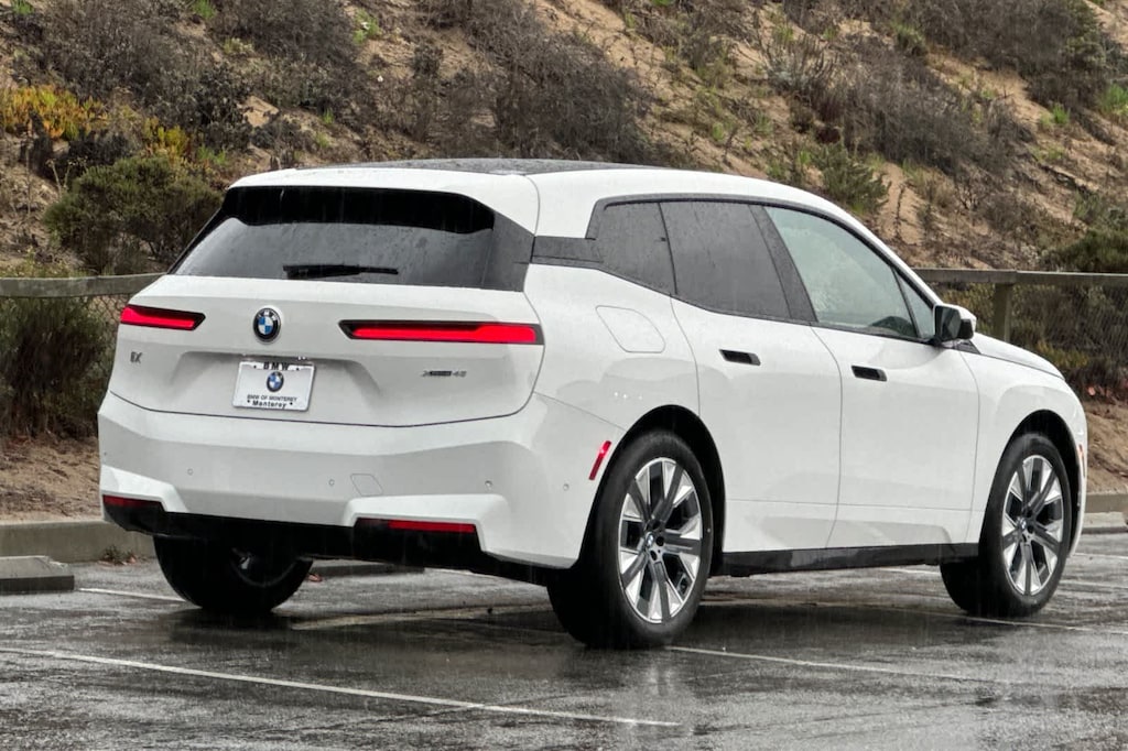 New 2026 BMW iX xDrive45 SUV