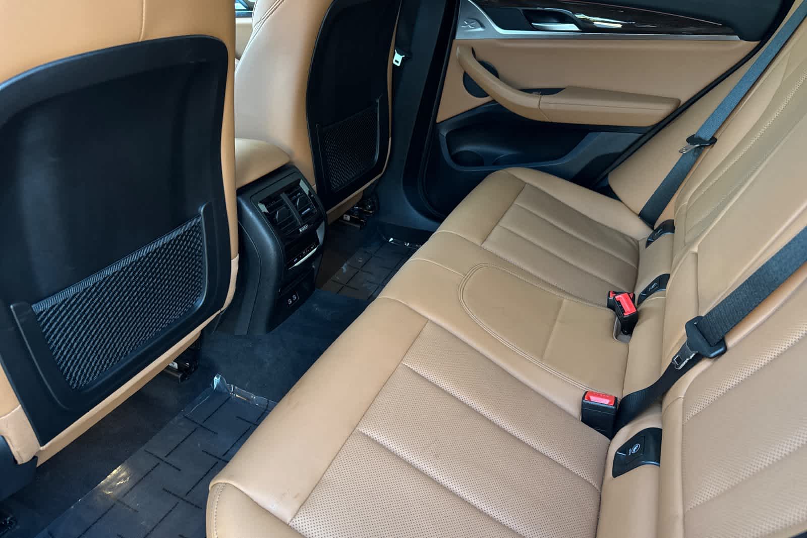 Thumbnail: 2024 BMW X4 - 4