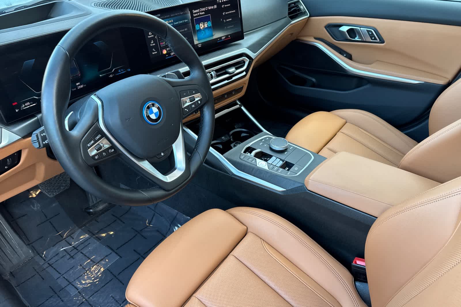 Thumbnail: 2023 BMW 3 Series - 13