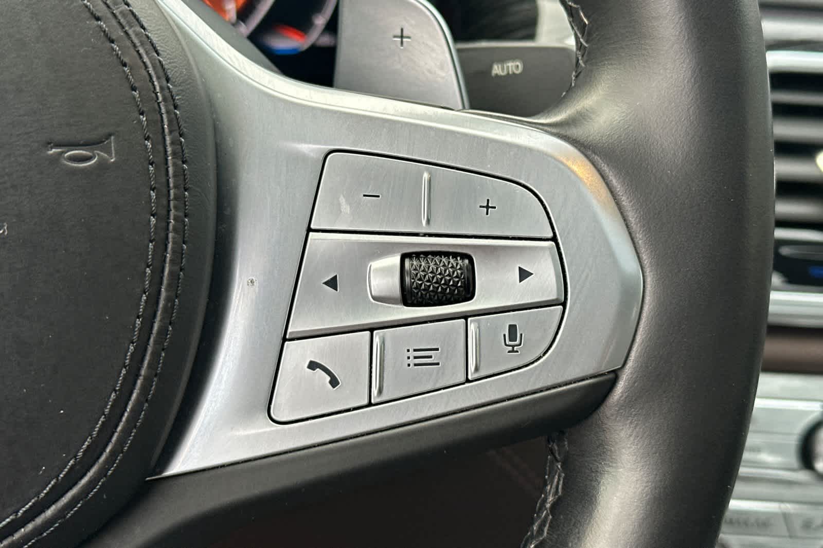 Thumbnail: 2022 BMW 7 Series - 27