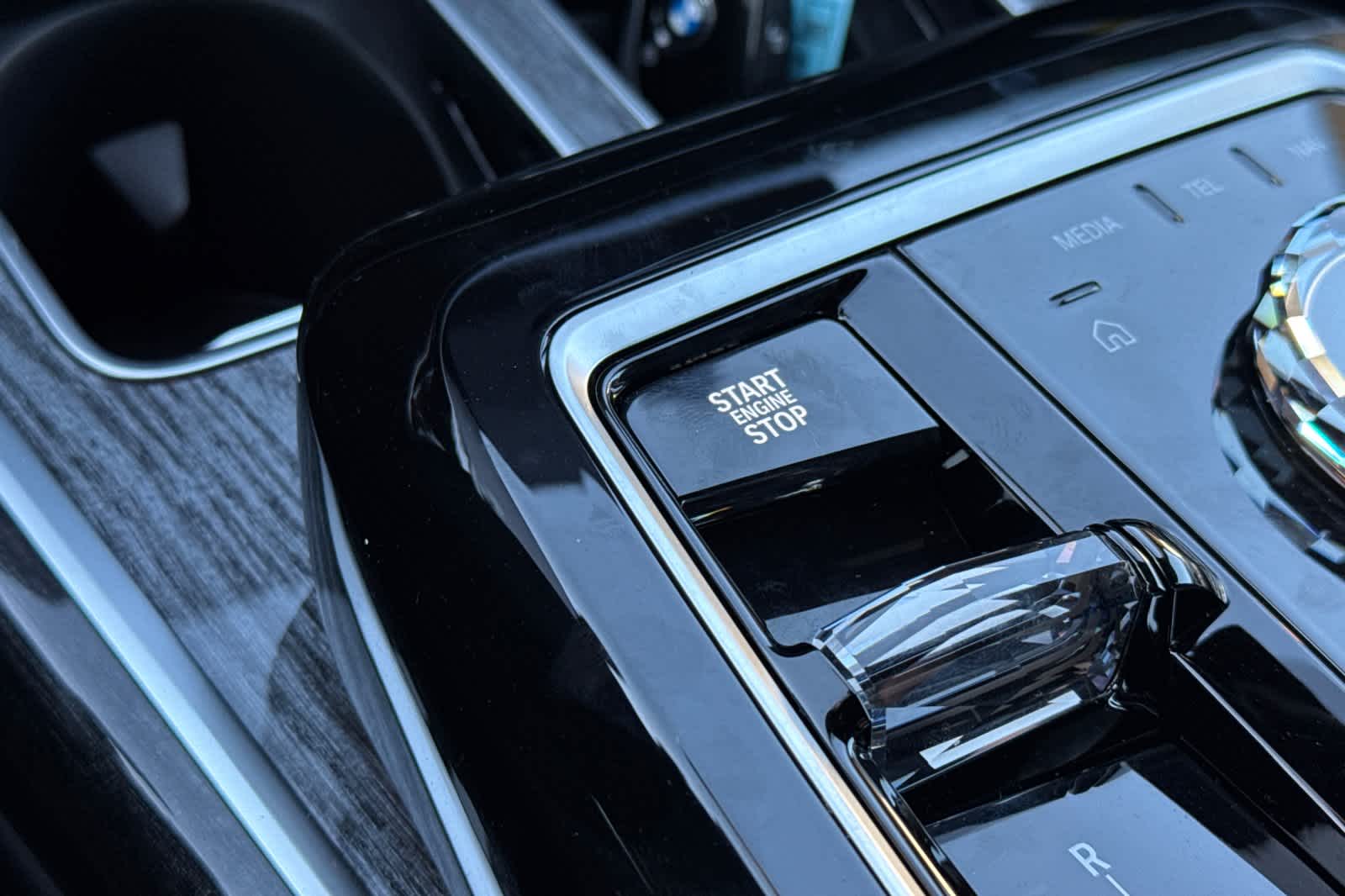 Thumbnail: 2026 BMW 7 Series - 24