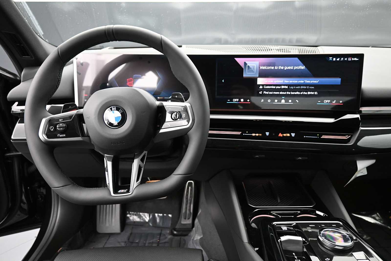 Thumbnail: 2026 BMW 5 Series - 15