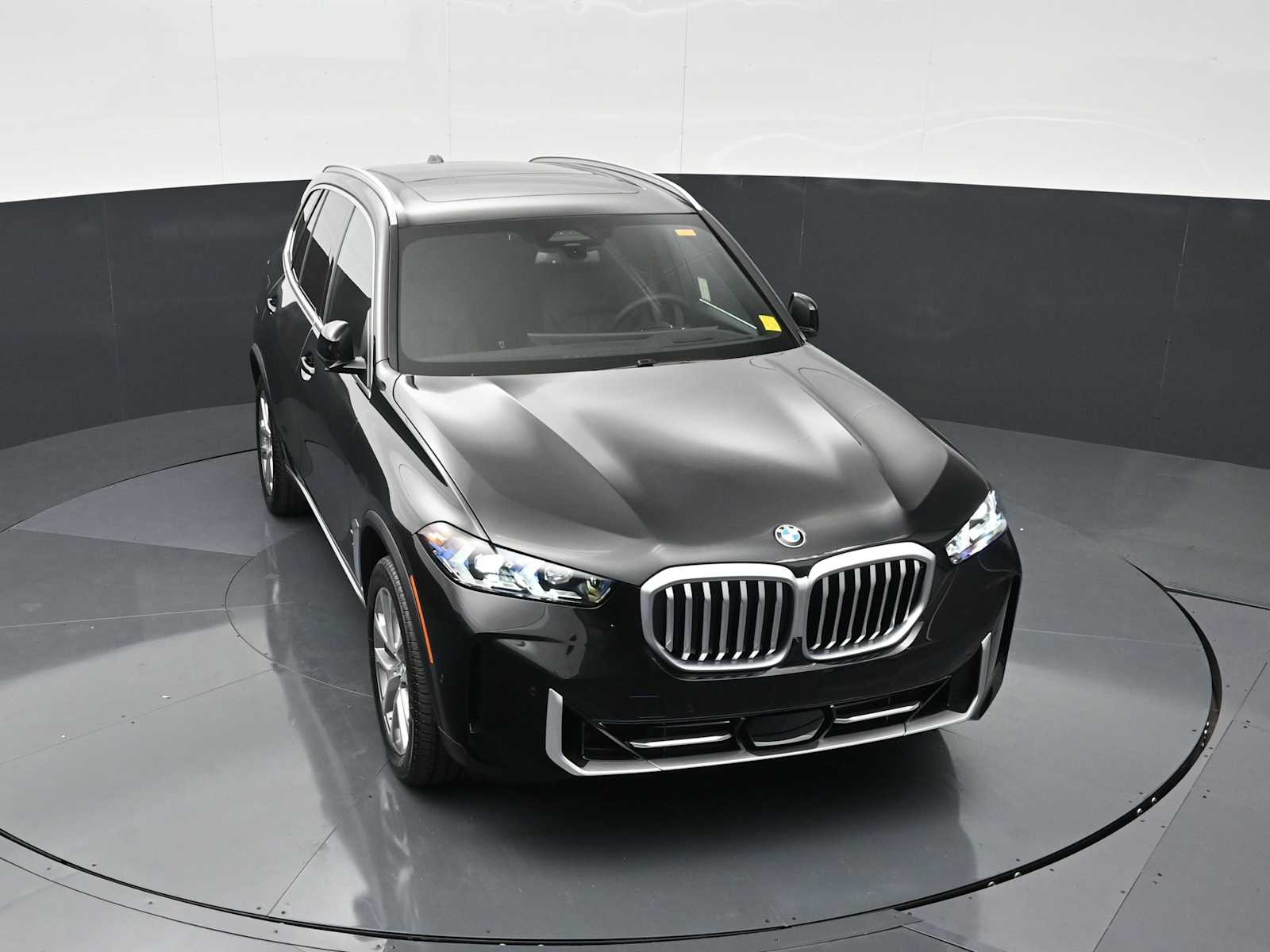 Thumbnail: 2026 BMW X5 - 18