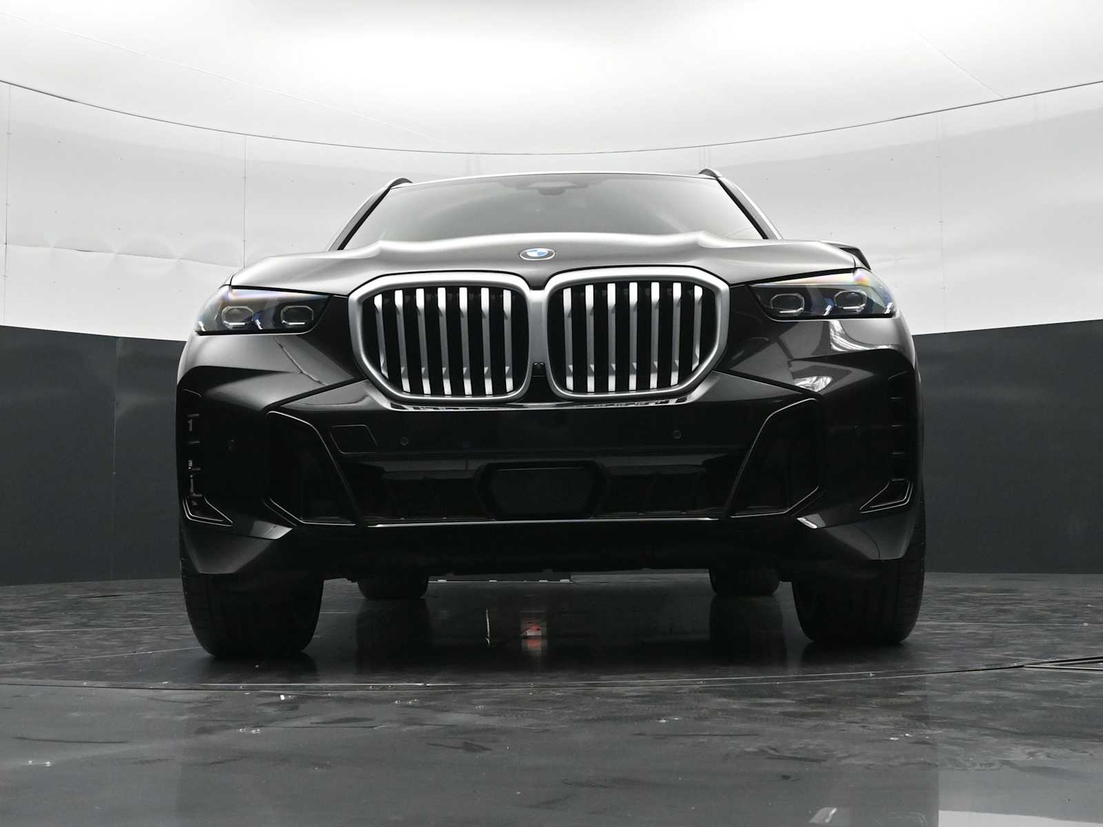 Thumbnail: 2026 BMW X5 - 26