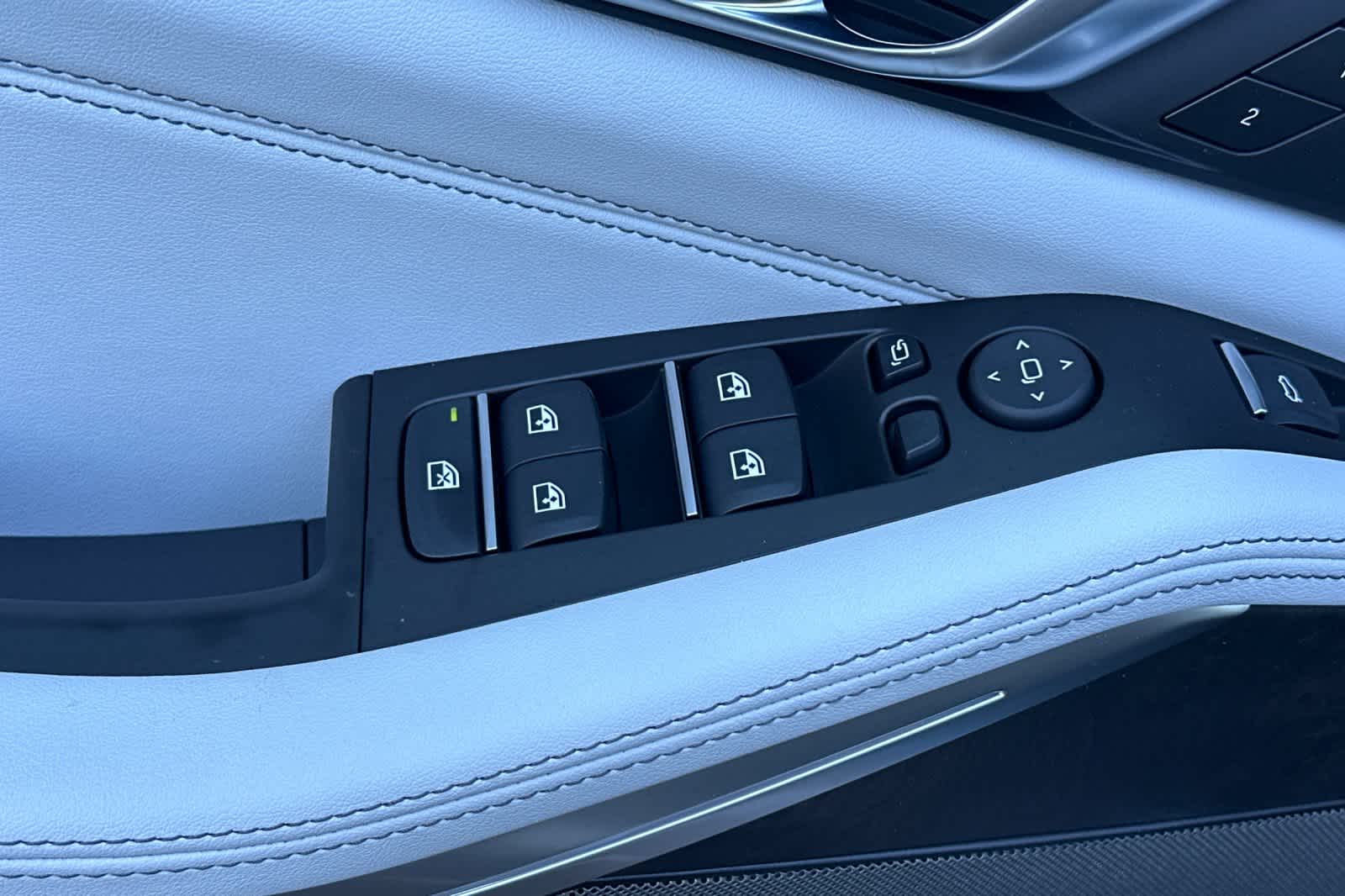 Thumbnail: 2026 BMW X5 - 14