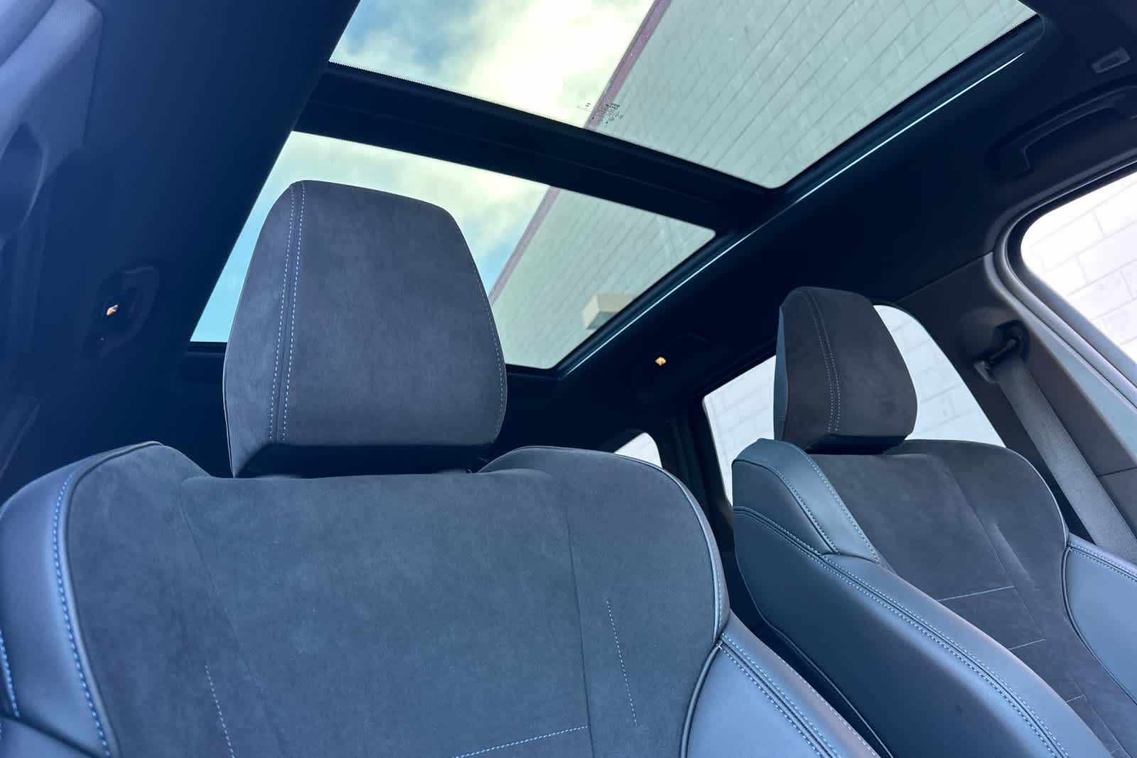 Thumbnail: 2025 BMW X1 - 18