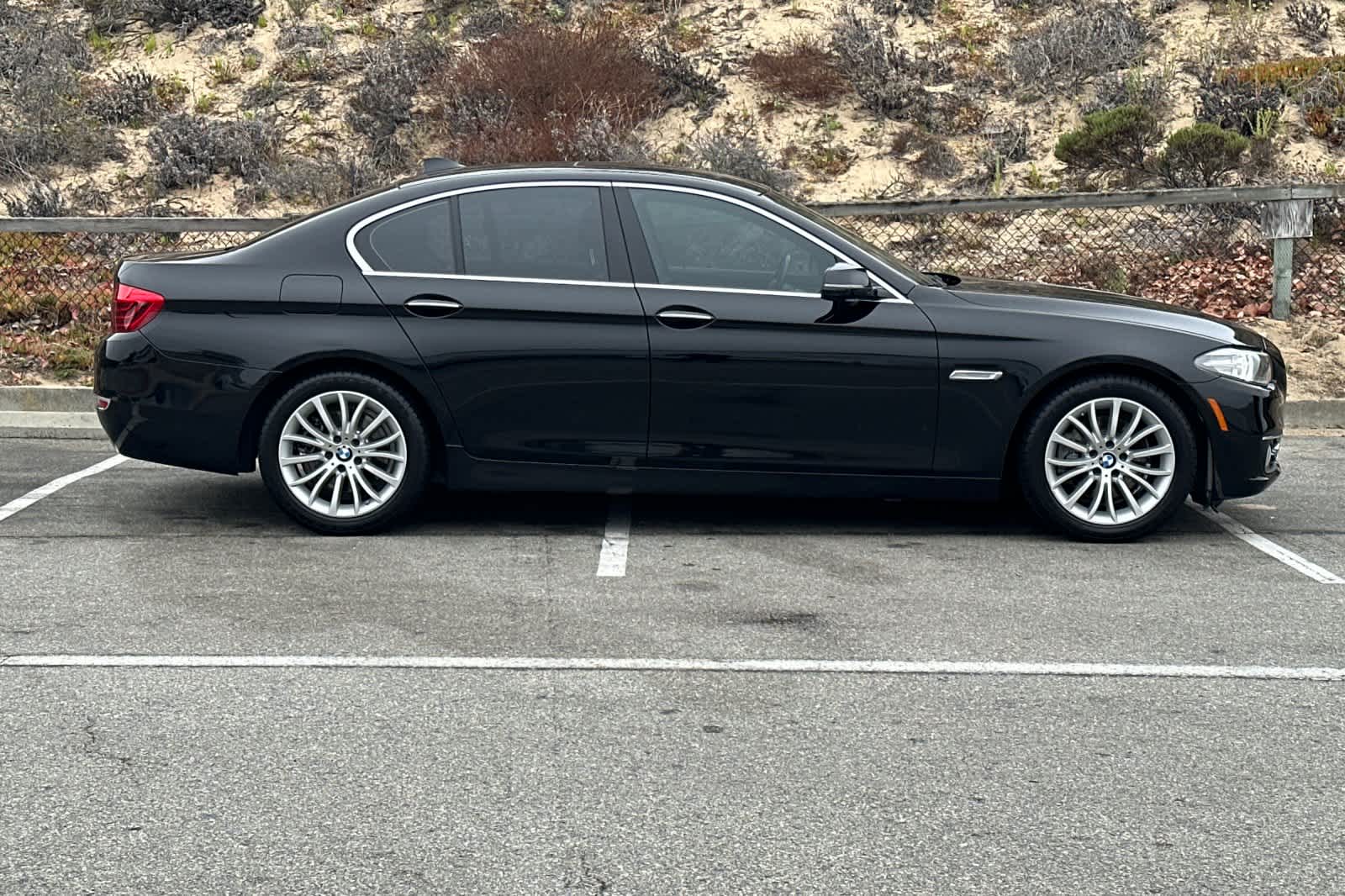 Thumbnail: 2014 BMW 5 Series - 6