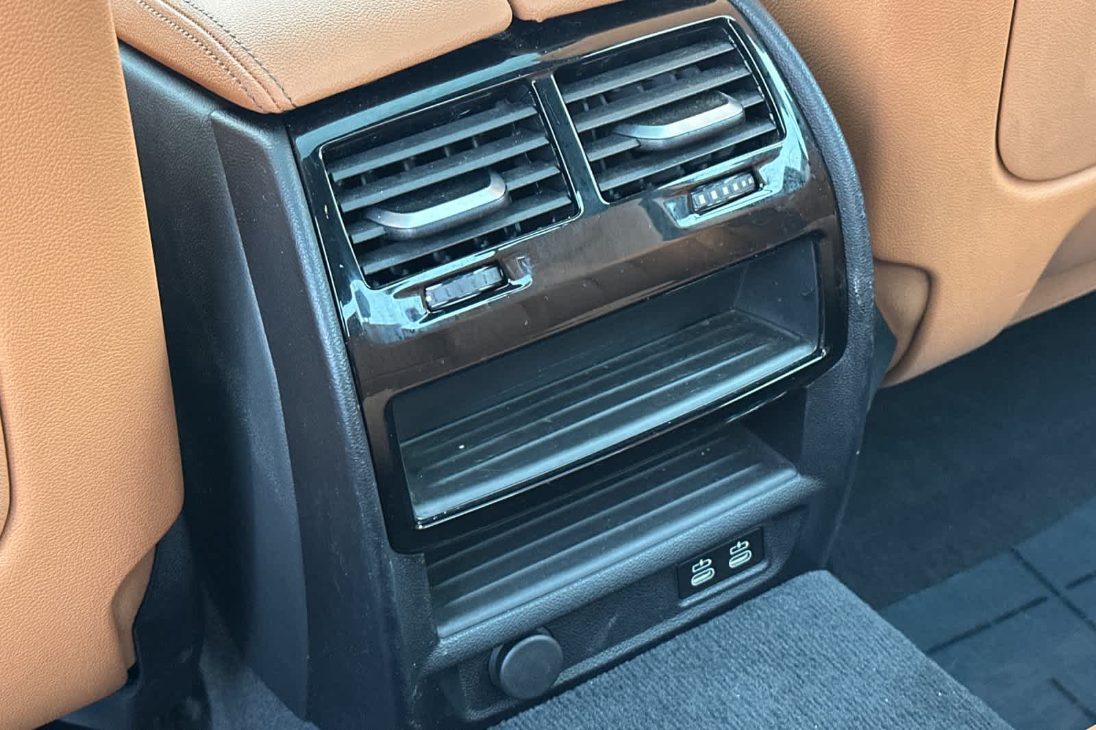 Thumbnail: 2023 BMW 5 Series - 14