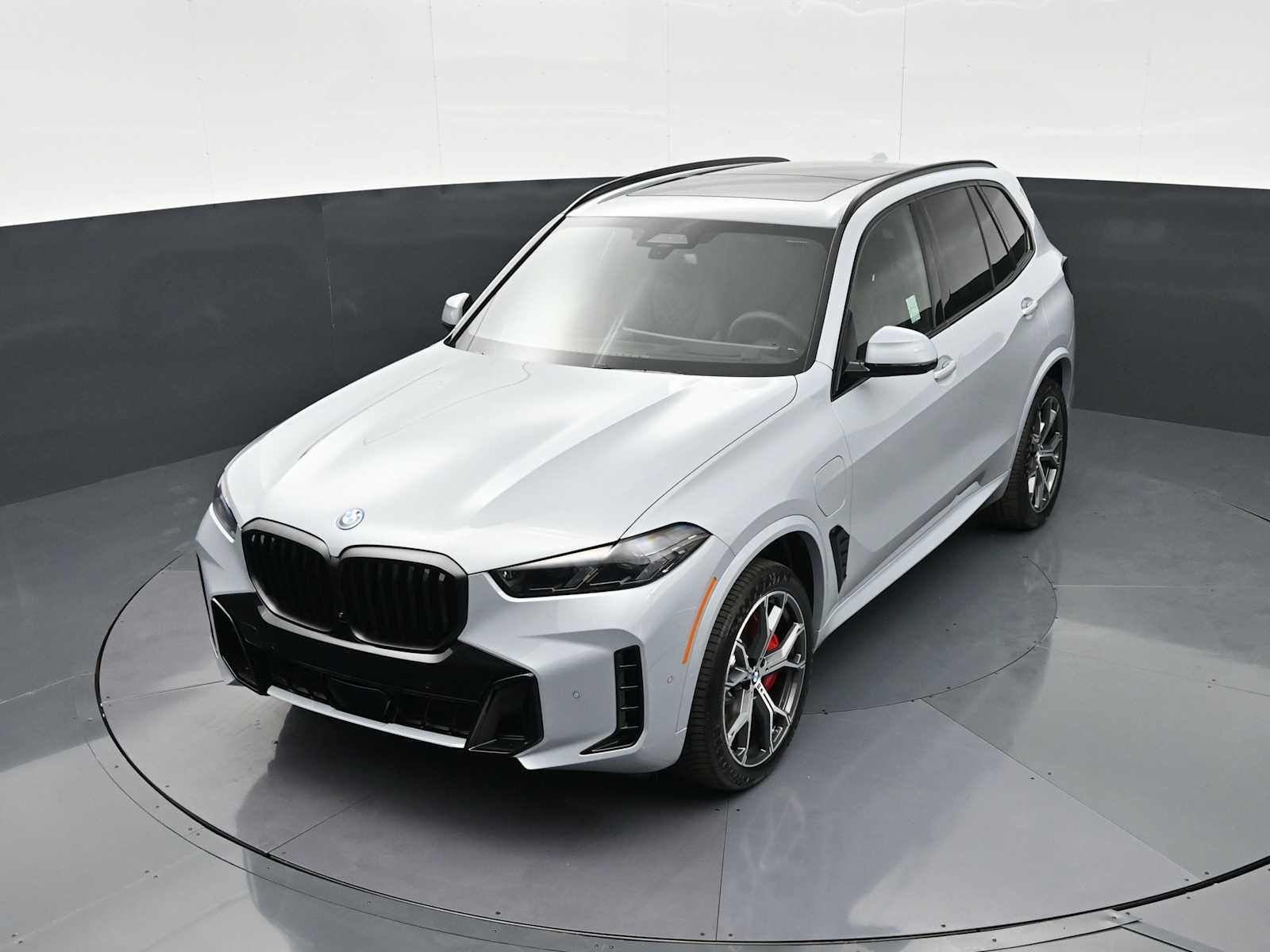 Thumbnail: 2026 BMW X5 - 17