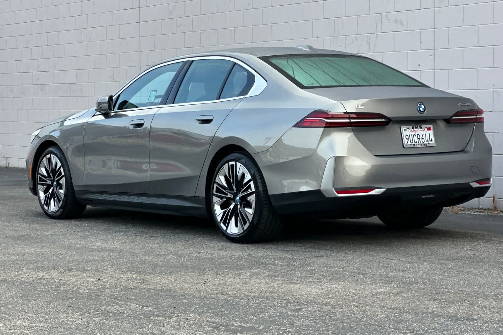 Thumbnail: 2024 BMW i5 - 7