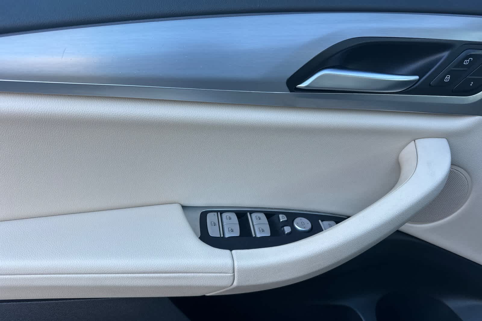 Thumbnail: 2023 BMW X3 - 14