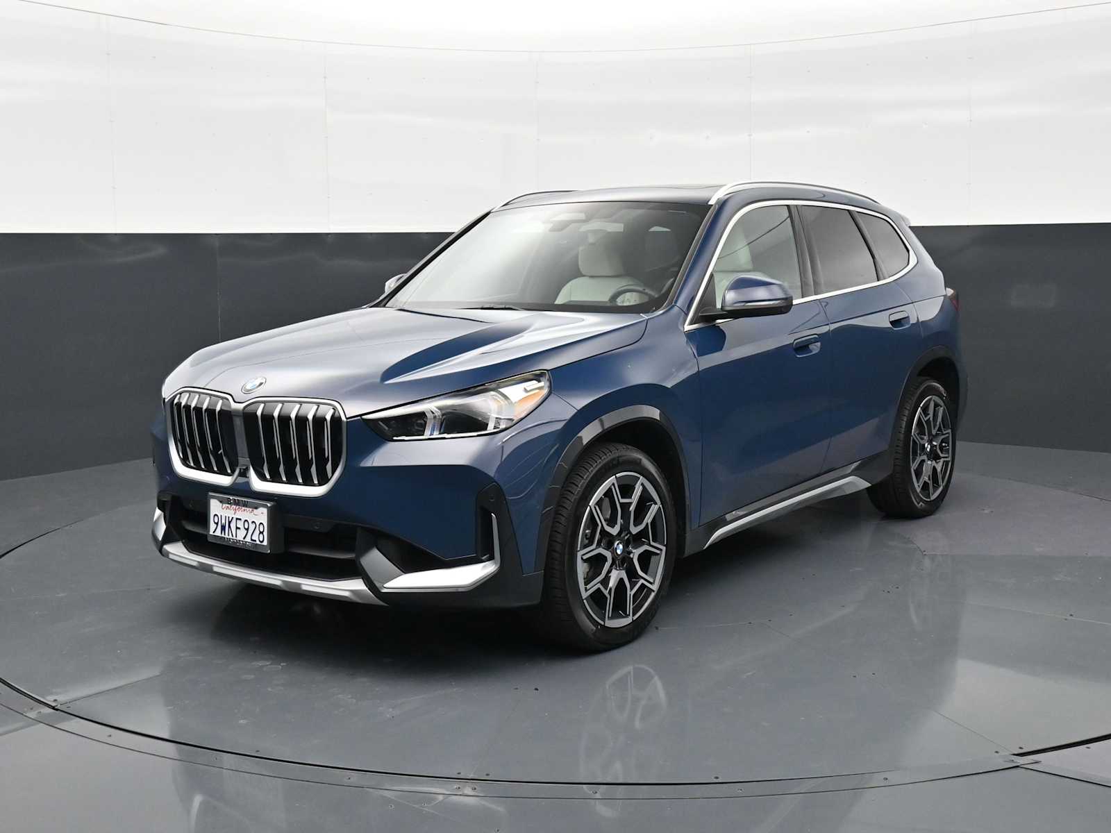 2026 BMW X1 xDrive28i's photo