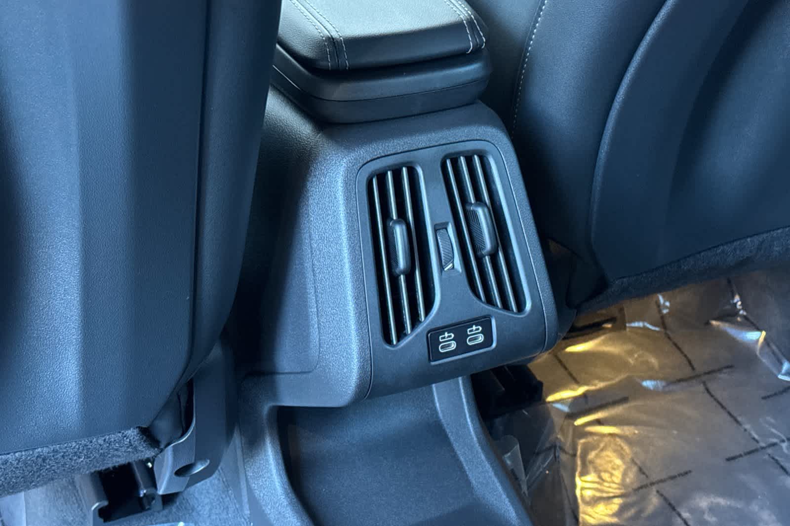 Thumbnail: 2026 BMW X2 - 16