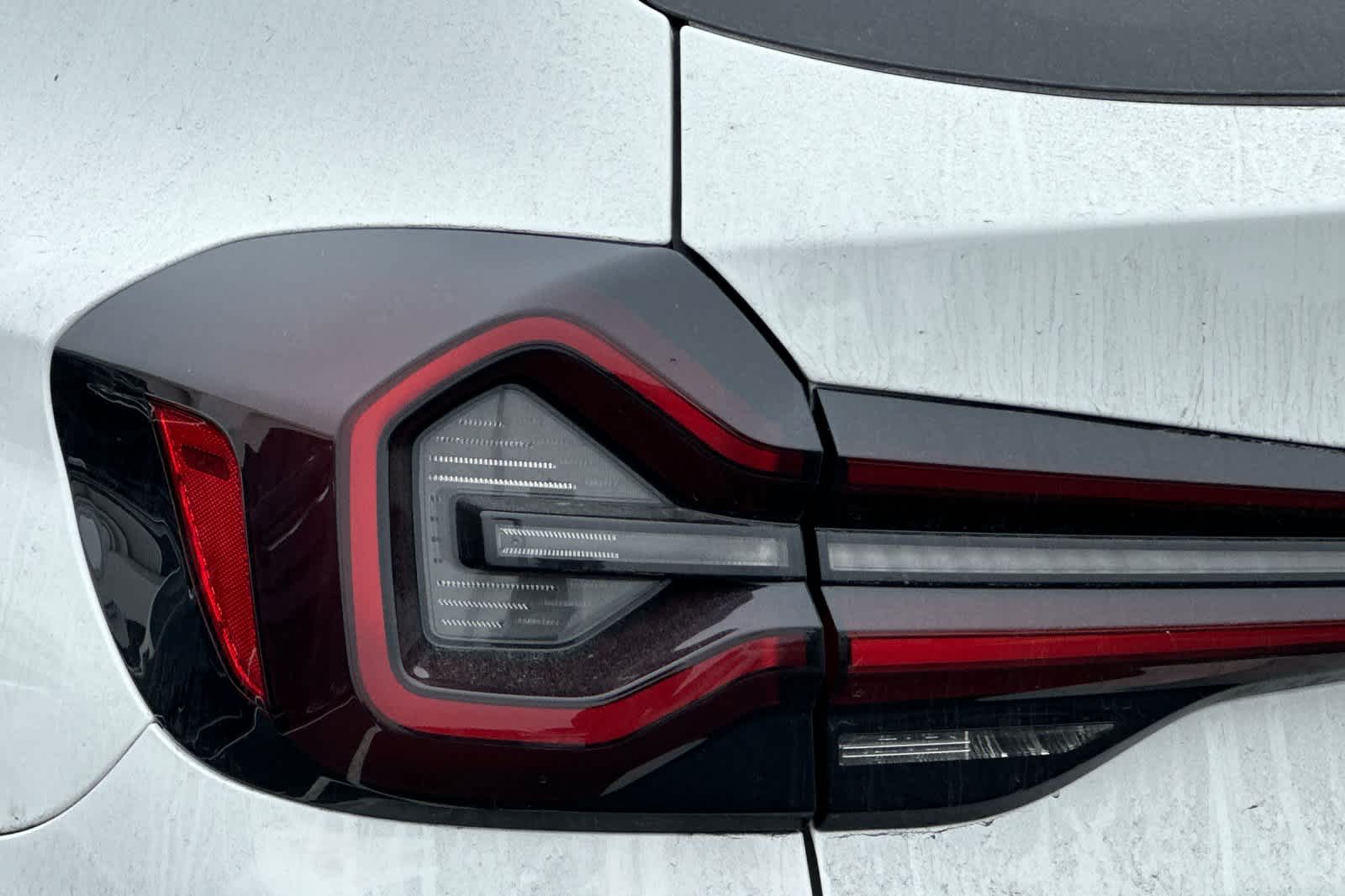 Thumbnail: 2022 BMW X3 - 16