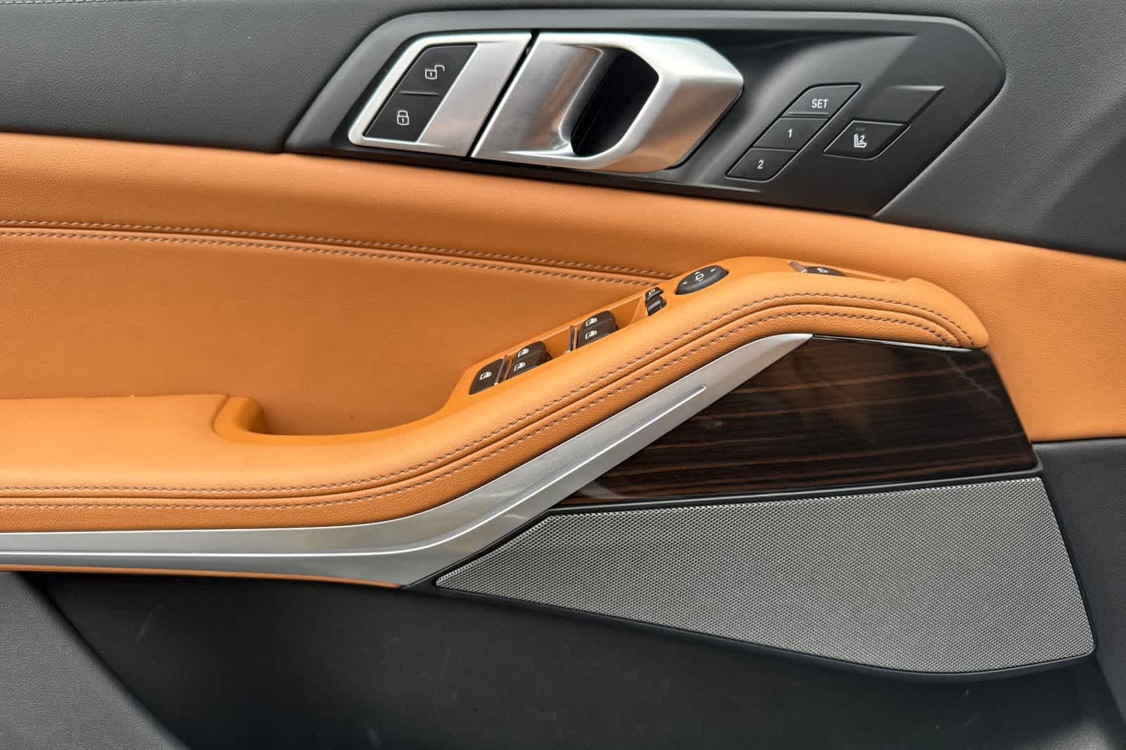 Thumbnail: 2024 BMW X5 - 12