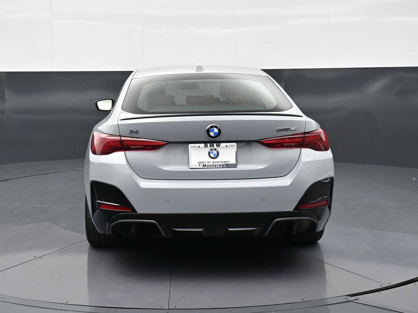 Thumbnail: 2026 BMW i4 - 6