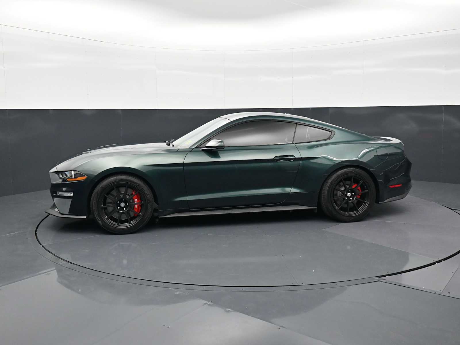 Thumbnail: 2019 Ford Mustang - 8